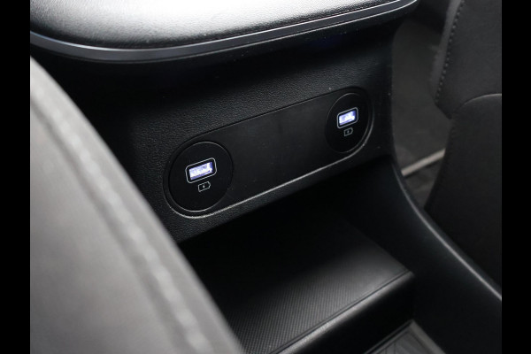 Hyundai IONIQ 5 STYLE 73kWh + TREKHAAK | 19 INCH | SOH 96% | CAMERA | APPLE CARPLAY | ADAPTIVE CRUISE