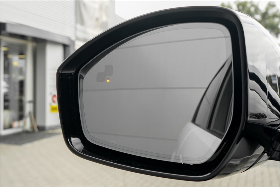 Land Rover Range Rover Evoque 1.5 P270e PHEV AWD SE Dynamic Pano ACC 20" 1e Eig Ori NL