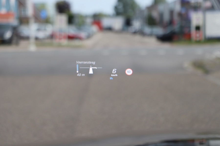 Mercedes-Benz GLC 300e AMG 4-Matic | 320PK | Luchtvering | Head-up | Sfeerverlichting | Multibeam | Standkachel | Digitaal dashboard | 2020.