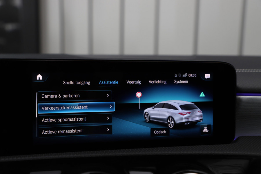 Mercedes-Benz CLA-Klasse Shooting Brake 250e AMG | 218PK | Pano | Burmester | Keyless-go | Memory | Sfeerverlichting | Stoelverw. | Multibeam | Trekhaak