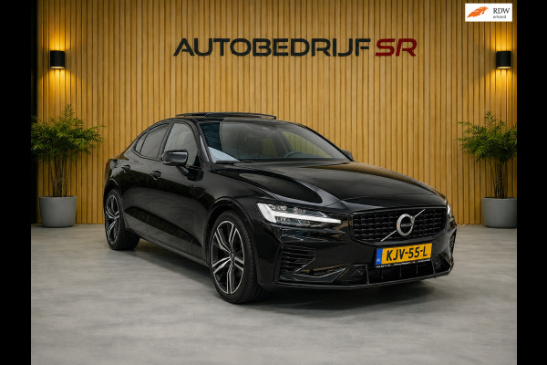 Volvo S60 2.0 Recharge T8 AWD R-Design Pano! Elektrische Stoelen! Camera! Stoelverwarming! Stuurverwarming! Blis! Lane Assist!