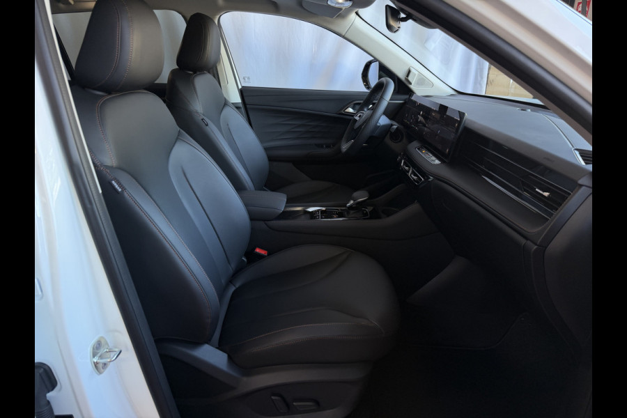 MG MG HS PHEV 1.5 TGDI LUXURY PHEV PLUG-IN HYBRIDE | LEER | 272PK NIEUWE AUTO | >1.000 KM TOTAAL BEREIK | 360° CAMERA | ELEKTRISCHE ACHTERKLEP