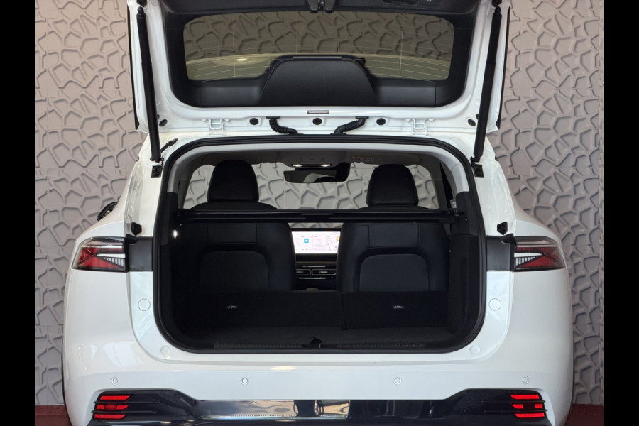 MG MG HS PHEV 1.5 TGDI LUXURY PHEV PLUG-IN HYBRIDE | LEER | 272PK NIEUWE AUTO | >1.000 KM TOTAAL BEREIK | 360° CAMERA | ELEKTRISCHE ACHTERKLEP