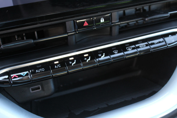 Fiat 500E Icon 42 kWh SOH 94% | Panoramadak | Carplay | Parkeersensoren