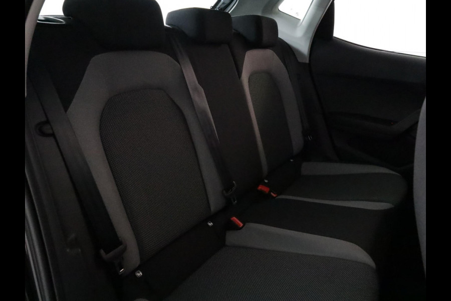 Seat Ibiza 1.0 TSI Style 95 pk | Navigatie via App | Parkeersensoren achter | Autom. airco | Cruise control | Apple Carplay/Android Auto |