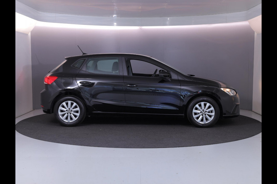 Seat Ibiza 1.0 TSI Style 95 pk | Navigatie via App | Parkeersensoren achter | Autom. airco | Cruise control | Apple Carplay/Android Auto |