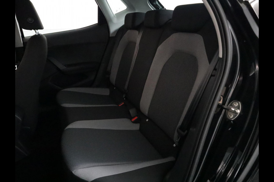 Seat Ibiza 1.0 TSI Style 95 pk | Navigatie via App | Parkeersensoren achter | Autom. airco | Cruise control | Apple Carplay/Android Auto |