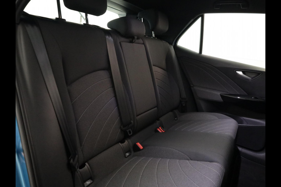 Volkswagen ID.3 Pro 59 kWh 204 pk | Navigatie via App | Parkeersensoren | Adaptieve cruise control | Autom. airco |