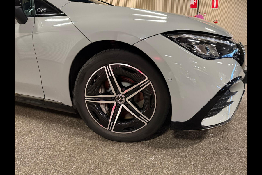 Mercedes-Benz EQE 300 AMG Styling 89 kWh-PANORAMA-NIGHT-MEMORY-ACC-CAMERA-ZEER COMPLEET