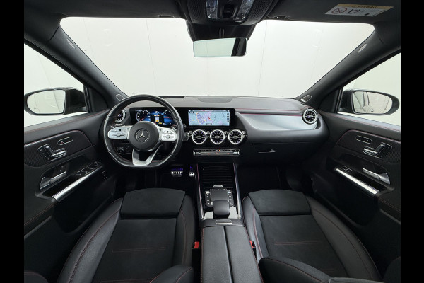 Mercedes-Benz EQA AMG 67kWh SOH 97% Pano-Dak 360°Camera Leer/Alcantara Head-Up Display Sfeerverlichting Memory Seats Navi Keyless Pdc Usb Apple/An Elek.klep Ecc Aut.Verlichting Lane-dep. Dab 18''LM 250 Business Solution Dealeronderhouden Origineel Nederlandse Auto