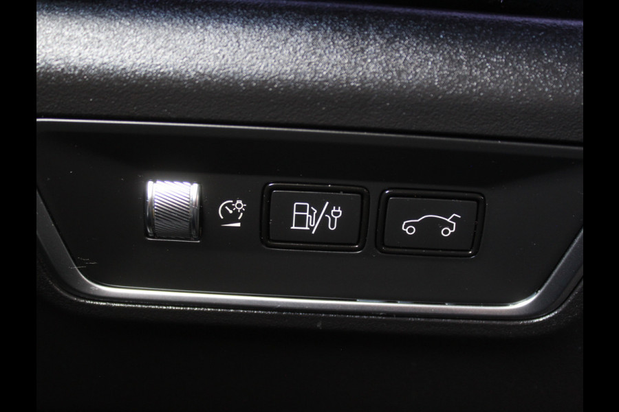 Lynk & Co 01 1.5 CARPLAY | CLIMATE | STOELVERW | 360CAMERA | PANODAK | WIFI | LED | DAB | NAVI | ELECSTOEL+MEM | ELECAKLEP | ADAPCRUISE