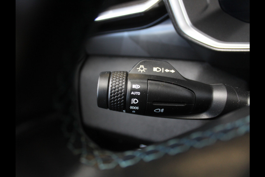 Lynk & Co 01 1.5 CARPLAY | CLIMATE | STOELVERW | 360CAMERA | PANODAK | WIFI | LED | DAB | NAVI | ELECSTOEL+MEM | ELECAKLEP | ADAPCRUISE
