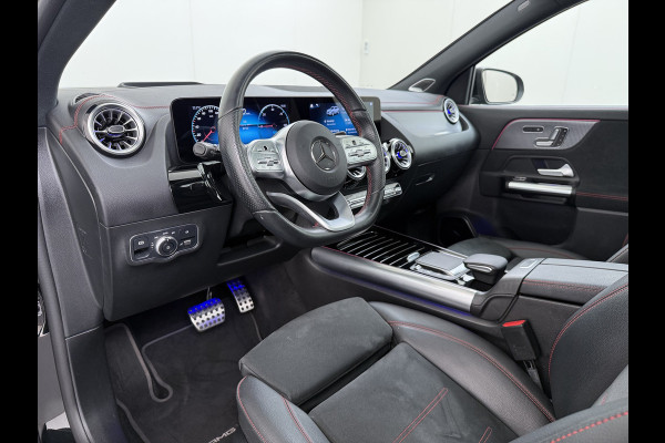 Mercedes-Benz EQA AMG 67kWh SOH 97% Pano-Dak 360°Camera Leer/Alcantara Head-Up Display Sfeerverlichting Memory Seats Navi Keyless Pdc Usb Apple/An Elek.klep Ecc Aut.Verlichting Lane-dep. Dab 18''LM 250 Business Solution Dealeronderhouden Origineel Nederlandse Auto
