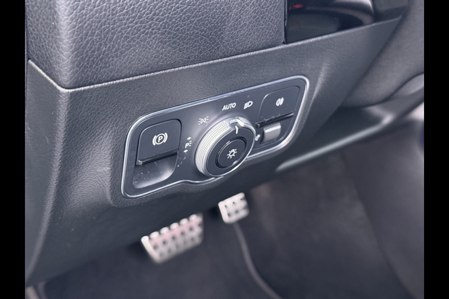 Mercedes-Benz EQA AMG 67kWh SOH 97% Pano-Dak 360°Camera Leer/Alcantara Head-Up Display Sfeerverlichting Memory Seats Navi Keyless Pdc Usb Apple/An Elek.klep Ecc Aut.Verlichting Lane-dep. Dab 18''LM 250 Business Solution Dealeronderhouden Origineel Nederlandse Auto