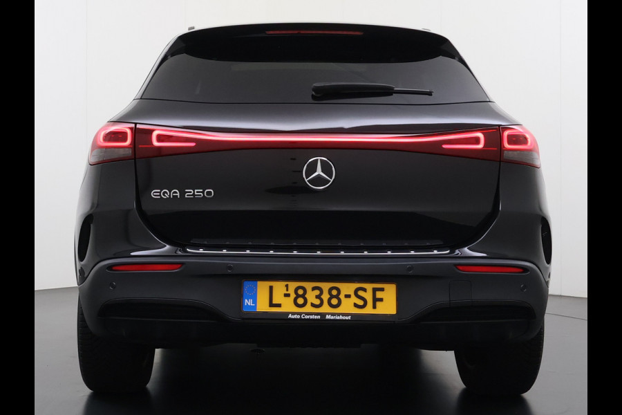 Mercedes-Benz EQA AMG 67kWh SOH 97% Pano-Dak 360°Camera Leer/Alcantara Head-Up Display Sfeerverlichting Memory Seats Navi Keyless Pdc Usb Apple/An Elek.klep Ecc Aut.Verlichting Lane-dep. Dab 18''LM 250 Business Solution Dealeronderhouden Origineel Nederlandse Auto
