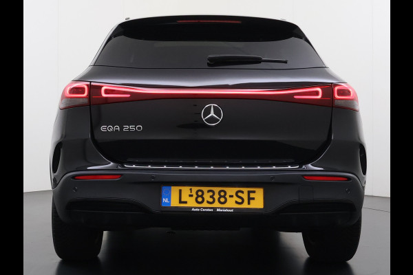 Mercedes-Benz EQA AMG 67kWh SOH 97% Pano-Dak 360°Camera Leer/Alcantara Head-Up Display Sfeerverlichting Memory Seats Navi Keyless Pdc Usb Apple/An Elek.klep Ecc Aut.Verlichting Lane-dep. Dab 18''LM 250 Business Solution Dealeronderhouden Origineel Nederlandse Auto