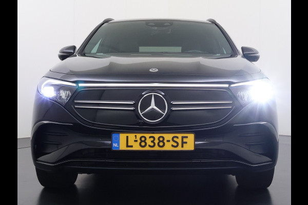 Mercedes-Benz EQA AMG 67kWh SOH 97% Pano-Dak 360°Camera Leer/Alcantara Head-Up Display Sfeerverlichting Memory Seats Navi Keyless Pdc Usb Apple/An Elek.klep Ecc Aut.Verlichting Lane-dep. Dab 18''LM 250 Business Solution Dealeronderhouden Origineel Nederlandse Auto