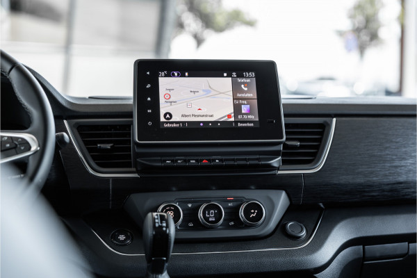 Renault Trafic 2.0 Blue dCi 170 PK L2H1 DC | Dubbel cabine | Camera | CarPlay | Navigatie | Betimmering | Trekhaak | Stoelverwarming | Virtual Cockpit | 5-Zitter| NAP Logisch