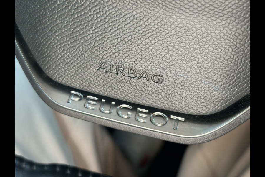 Peugeot 208 1.2 PureTech Blue Lease Active 2e Eigenaar,D-riem vv in 11-2025,Camera,Navi,Carplay,75pk,Clima,Cruise,Rijstrooksensor,Pdc,Lm velgen,N.A.P,Apk tot 11-2027