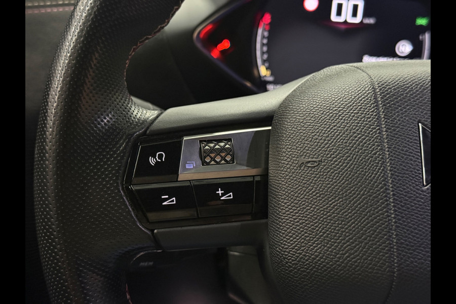 DS DS 3 Crossback 1.2 PureTech Performance Line | Alcantara | Navi | Cruise | PDC | Clima