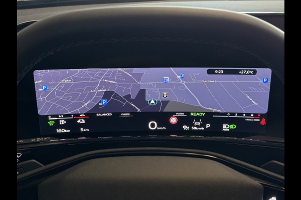 Audi Q3 1.5 e-hybrid |S edition | 272pk | Leer | Pano | Trekhaak | Stoel/Stuur verw | Matrix Led | 20'' Lmv S Line | S-Line | S-edtion