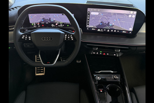 Audi Q3 1.5 e-hybrid |S edition | 272pk | Leer | Pano | Trekhaak | Stoel/Stuur verw | Matrix Led | 20'' Lmv S Line | S-Line | S-edtion