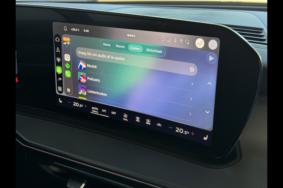 Audi Q3 1.5 e-hybrid |S edition | 272pk | Leer | Pano | Trekhaak | Stoel/Stuur verw | Matrix Led | 20'' Lmv S Line | S-Line | S-edtion