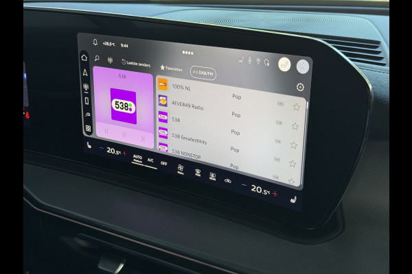Audi Q3 1.5 e-hybrid |S edition | 272pk | Leer | Pano | Trekhaak | Stoel/Stuur verw | Matrix Led | 20'' Lmv S Line | S-Line | S-edtion