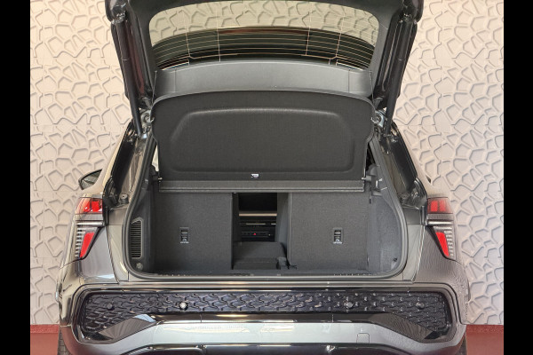 Audi Q3 1.5 e-hybrid |S edition | 272pk | Leer | Pano | Trekhaak | Stoel/Stuur verw | Matrix Led | 20'' Lmv S Line | S-Line | S-edtion