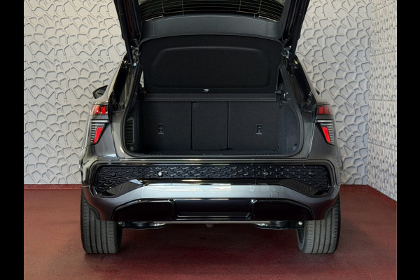 Audi Q3 1.5 e-hybrid |S edition | 272pk | Leer | Pano | Trekhaak | Stoel/Stuur verw | Matrix Led | 20'' Lmv S Line | S-Line | S-edtion