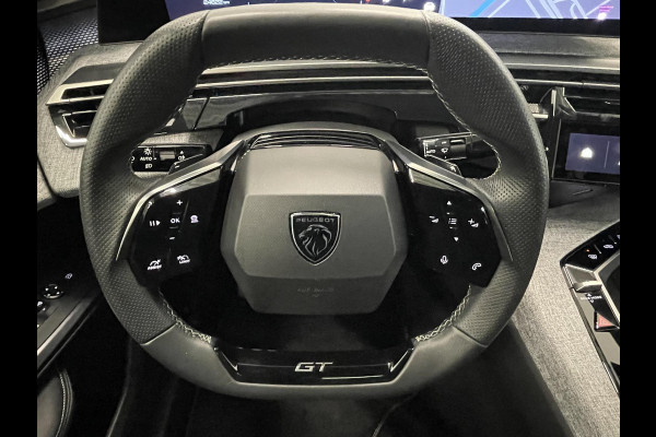 Peugeot 3008 1.2 Hybrid 136 e-DCS Aut. GT Exclusive Panoramadak Nappa leder + elektrische stoelen 360° Camera PDC VA Adaptive Cruise LED Matrix FOCAL Audio