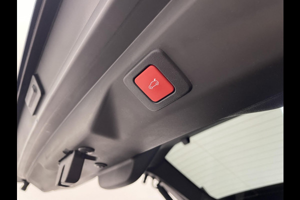 Peugeot 3008 1.2 Hybrid 136 e-DCS Aut. GT Exclusive Panoramadak Nappa leder + elektrische stoelen 360° Camera PDC VA Adaptive Cruise LED Matrix FOCAL Audio