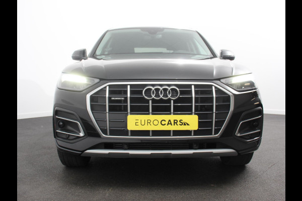 Audi Q5 50 TFSI e quattro S edition Climate control Adaptieve cruise control Led Apple Carplay/ Android Auto Parkeersensoren Verwarmde voorstoelen Keyless Lane assist Lichtmetalen velgen