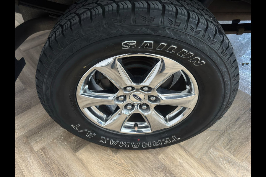 Ford USA F-150 5.0 V8 SUPERCREW|6-PERSOONS|INRUIL MOGELIJK|
