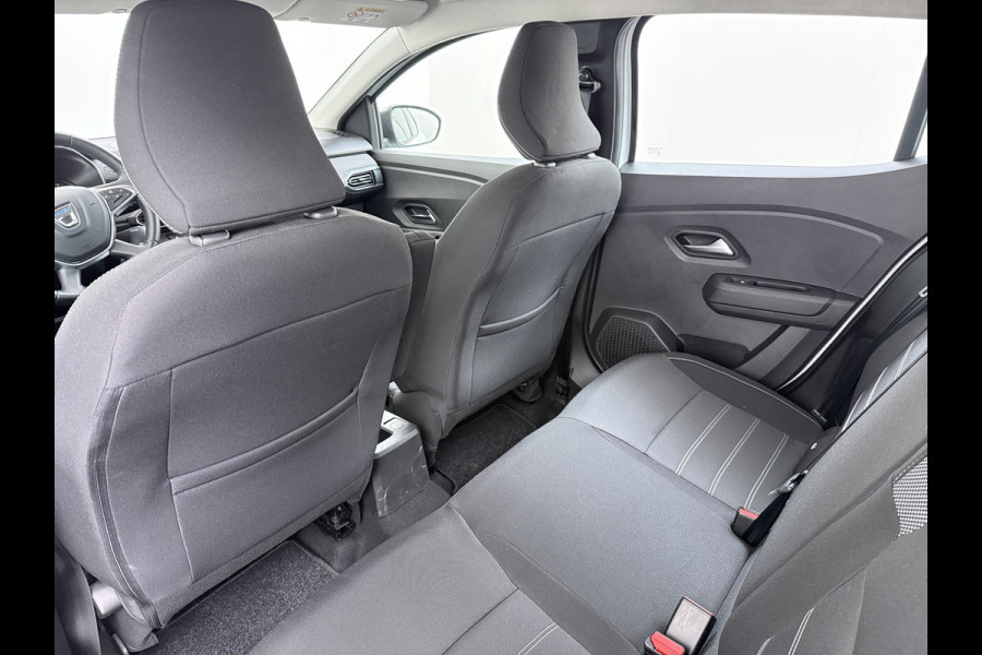 Dacia Sandero 1.0TCe 92PK 5Drs Navi Airco Apple Carplay Android Auto Cruise Control Bluetooth Pdc Comfort Isofix Regen-Lichtsensor ESP 1e Eigenaar Origineel Nederlandse Auto