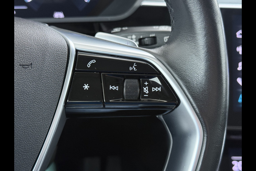 Audi e-tron 55 Quattro 408pk 95kWh SOH 92% Luchtvering LED Navi Ecc Edition Cruise Control Pdc Elek.Achterklep Lmv 19" Virtual Cockpit Led Isofix DAB Bluetooth 1e Eigenaar Origineel Nederlandse Auto Dealeronderhouden