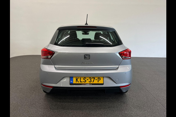 Seat Ibiza 1.0 TSI 110 pk DSG Urban Silver Full LED Navi 9,2 inch CarPlay Climatronic PDC Cruise Lane Assist Front Assist DAB+ 15 inch LMV
