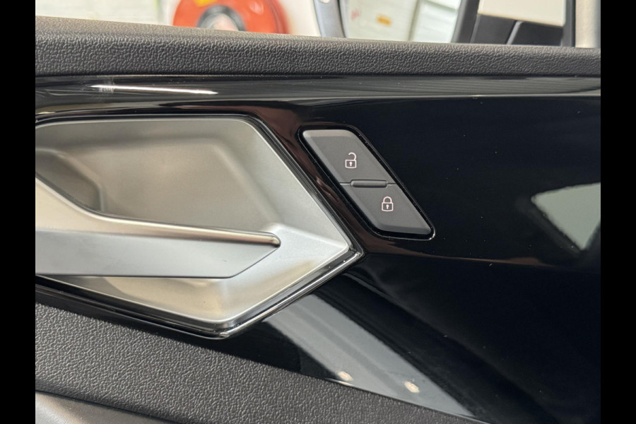 Audi A1 Sportback 30 TFSI 110pk Pro Line Navigatie MMi plus Airco Cruise control Instap verlichting Sportstoelen Lichtmetalen velgen