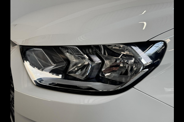 Audi A1 Sportback 30 TFSI 110pk Pro Line Navigatie MMi plus Airco Cruise control Instap verlichting Sportstoelen Lichtmetalen velgen