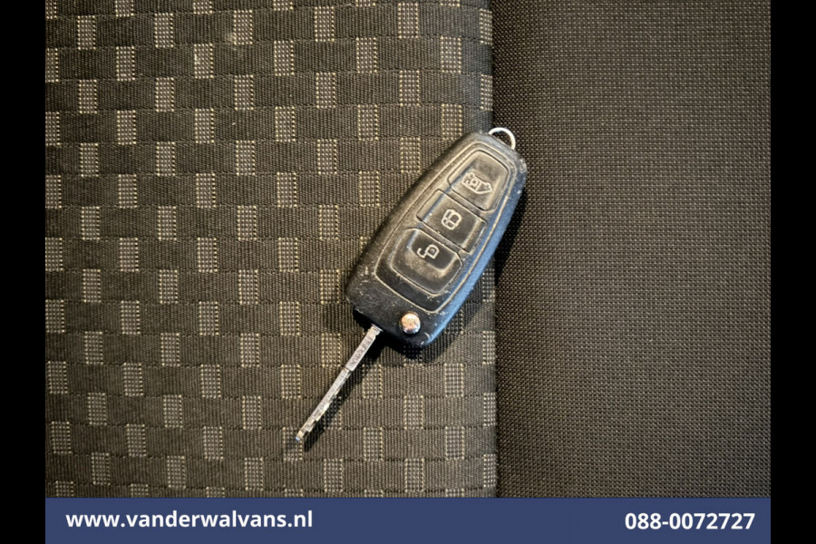 Ford Transit Custom 2.0 TDCI 108pk L1H1 Euro6 Airco | Camera | Apple Carplay | LED | Cruisecontrol | 2500kg Trekhaak Android Auto, Verwarmde voorruit, Parkeersensoren, Bijrijdersbank