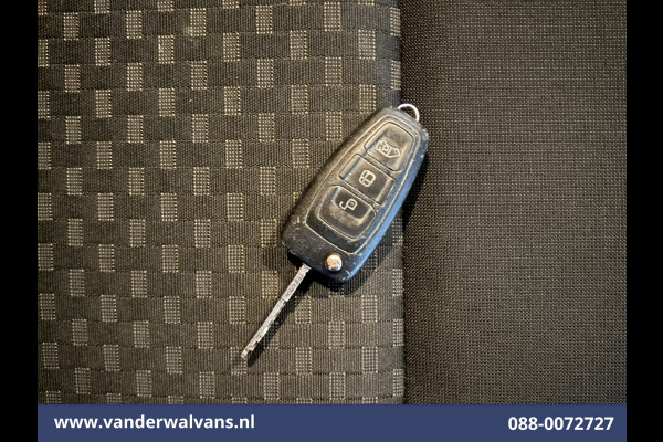 Ford Transit Custom 2.0 TDCI 108pk L1H1 Euro6 Airco | Camera | Apple Carplay | LED | Cruisecontrol | 2500kg Trekhaak Android Auto, Verwarmde voorruit, Parkeersensoren, Bijrijdersbank