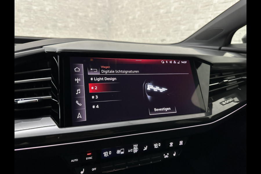 Audi Q4 Sportback e-tron 40 S-Line 77 kWh | Sportstoelen | SOH 98,5 % | H-Leder | ACC | Lane ass. | Virtual + | Black-Optic | Stoelverwarming | Camera | Matrix-Led | Getint Glas | Zwarte Hemelbekleding | MMi+ | 3-Zone Clima | Bovag Garantie |