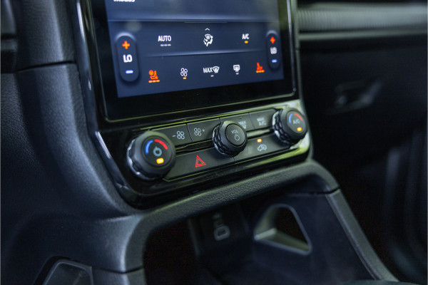 Ford Ranger 2.0 EcoBlue Wildtrak | Grijs kenteken | ACC | 360 Camera | Bang & Olufsen | Dodehoek detector | Trekhaak | Stoelverwarming | CarPlay | Navigatie | Nieuwe APK | BPM Vrij