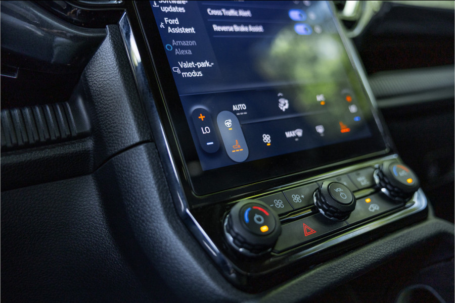Ford Ranger 2.0 EcoBlue Wildtrak | Grijs kenteken | ACC | 360 Camera | Bang & Olufsen | Dodehoek detector | Trekhaak | Stoelverwarming | CarPlay | Navigatie | Nieuwe APK | BPM Vrij