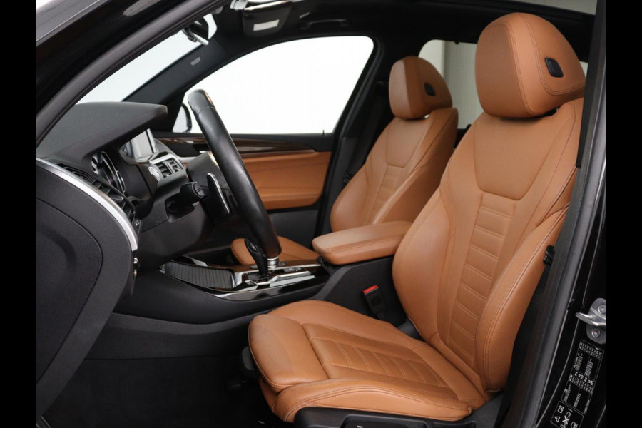 BMW X3 xDrive20i High Executive M-sport | Panoramadak | Head-up | Leder | Adaptive cruise | Camera | Park assist | Climate control | Stoelverwarming | Full LED | 3 zone klimaat |
