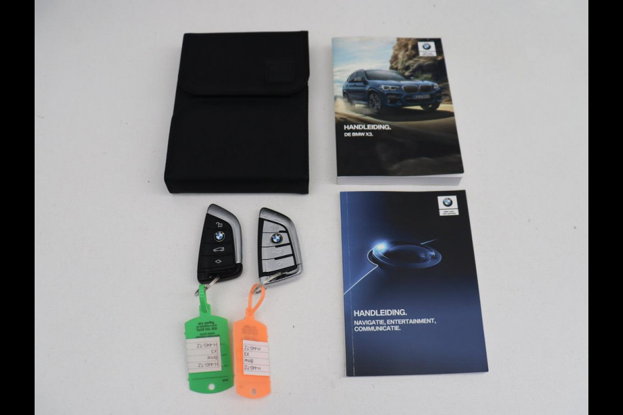 BMW X3 xDrive20i High Executive M-sport | Panoramadak | Head-up | Leder | Adaptive cruise | Camera | Park assist | Climate control | Stoelverwarming | Full LED | 3 zone klimaat |