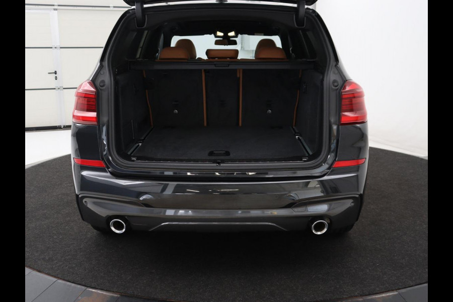 BMW X3 xDrive20i High Executive M-sport | Panoramadak | Head-up | Leder | Adaptive cruise | Camera | Park assist | Climate control | Stoelverwarming | Full LED | 3 zone klimaat |
