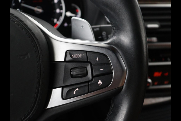 BMW X3 xDrive20i High Executive M-sport | Panoramadak | Head-up | Leder | Adaptive cruise | Camera | Park assist | Climate control | Stoelverwarming | Full LED | 3 zone klimaat |