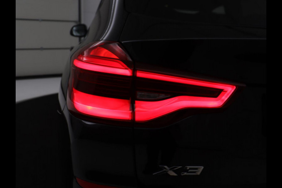 BMW X3 xDrive20i High Executive M-sport | Panoramadak | Head-up | Leder | Adaptive cruise | Camera | Park assist | Climate control | Stoelverwarming | Full LED | 3 zone klimaat |