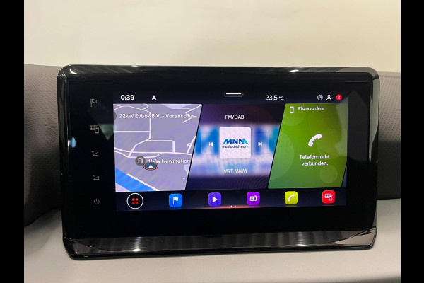 Seat Ibiza 1.0 TSI 110 pk DSG Urban Silver Full LED Navi 9,2 inch CarPlay Climatronic PDC Cruise Lane Assist Front Assist DAB+ 15 inch LMV